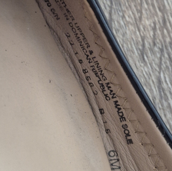 TORY BURCH Flats Size 6 In Excellent Condition - Picture 7 of 8